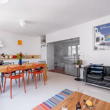 Veeve - A Residency In Minimalism Paris
