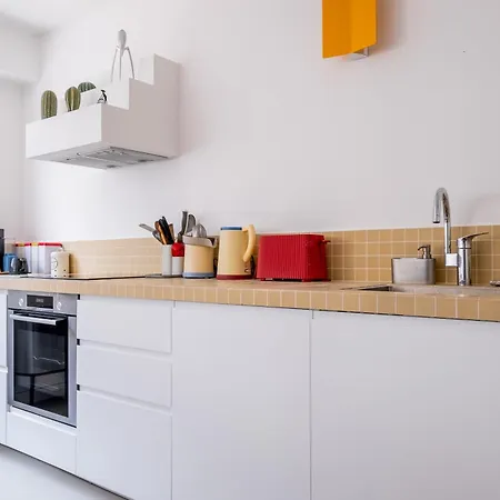 Veeve - A Residency In Minimalism Daire